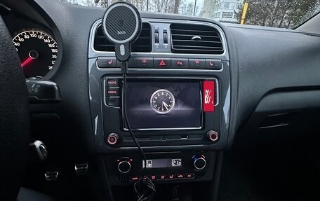 Volkswagen Polo VI (EU Market), 2018 год, 1 200 000 рублей, 17 фотография