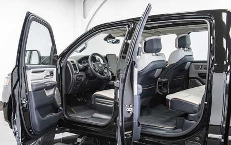 Rambler 1500, 2024 год, 10 740 000 рублей, 12 фотография