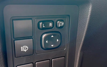 Toyota Land Cruiser Prado 150 рестайлинг 2, 2021 год, 5 490 000 рублей, 22 фотография