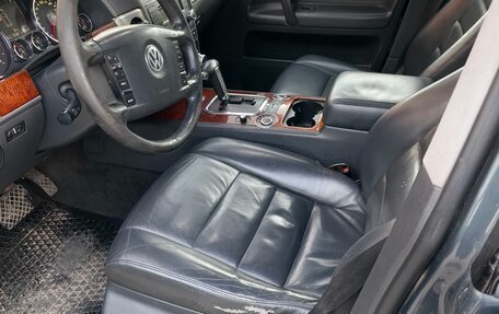 Volkswagen Touareg III, 2007 год, 645 000 рублей, 8 фотография