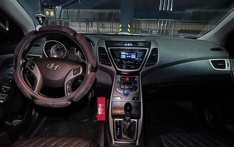 Hyundai Elantra V, 2013 год, 850 000 рублей, 15 фотография