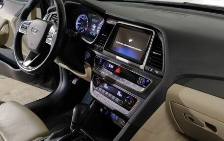 Hyundai Sonata VII, 2018 год, 2 200 000 рублей, 20 фотография