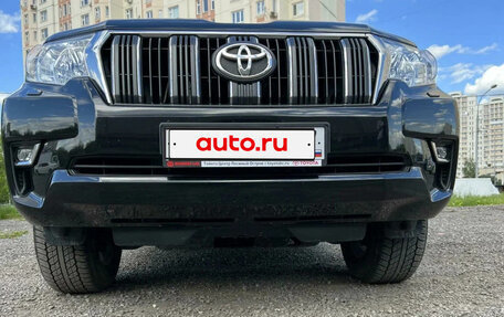 Toyota Land Cruiser Prado 150 рестайлинг 2, 2021 год, 5 490 000 рублей, 4 фотография