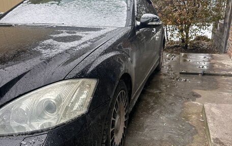 Mercedes-Benz S-Класс, 2006 год, 1 200 000 рублей, 4 фотография