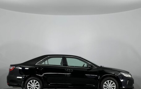 Toyota Camry, 2016 год, 2 250 000 рублей, 4 фотография