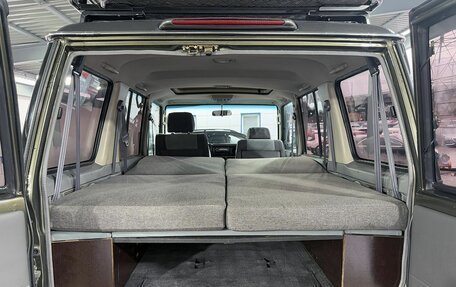 Toyota Land Cruiser 70, 1993 год, 7 499 000 рублей, 10 фотография