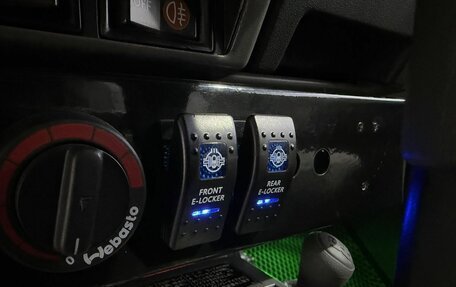 Toyota Land Cruiser 70, 1993 год, 7 499 000 рублей, 30 фотография