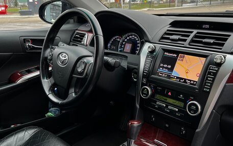 Toyota Camry, 2013 год, 1 580 000 рублей, 11 фотография