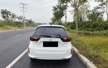 Honda Fit, 2022 год, 1 100 000 рублей, 5 фотография
