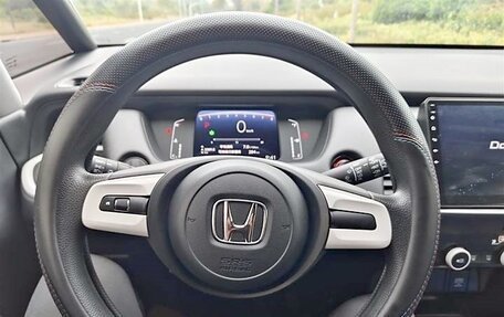 Honda Fit, 2022 год, 1 100 000 рублей, 7 фотография