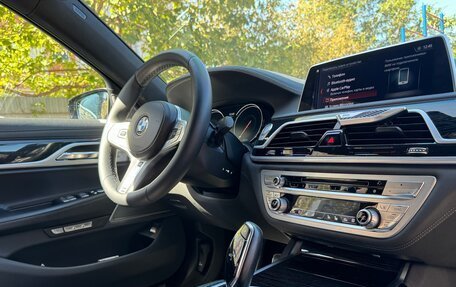 BMW 7 серия, 2017 год, 3 450 000 рублей, 13 фотография