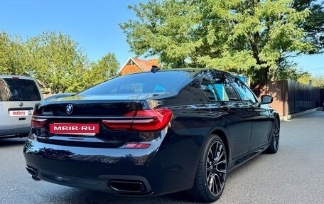 BMW 7 серия, 2017 год, 3 450 000 рублей, 10 фотография