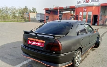 Mitsubishi Carisma I, 2000 год, 550 000 рублей, 6 фотография