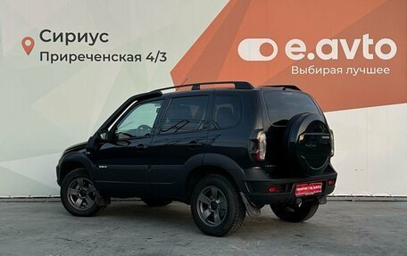 Chevrolet Niva I рестайлинг, 2016 год, 810 000 рублей, 4 фотография