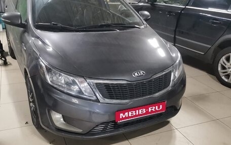 KIA Rio III рестайлинг, 2013 год, 800 000 рублей, 2 фотография