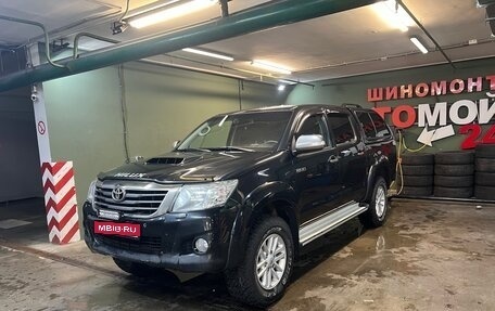 Toyota Hilux VII, 2012 год, 2 300 000 рублей, 1 фотография