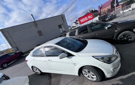 Hyundai Solaris II рестайлинг, 2014 год, 920 000 рублей, 1 фотография