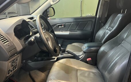 Toyota Hilux VII, 2012 год, 2 300 000 рублей, 6 фотография