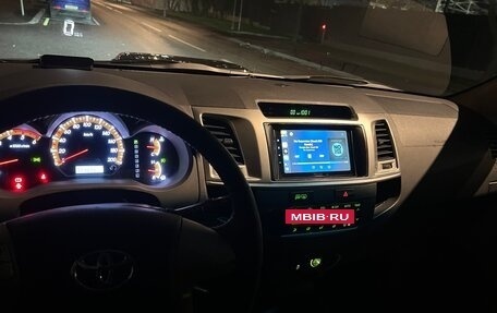 Toyota Hilux VII, 2012 год, 2 300 000 рублей, 9 фотография