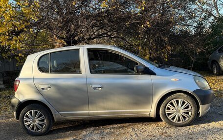 Toyota Yaris I рестайлинг, 2001 год, 350 000 рублей, 5 фотография