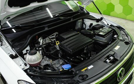 Volkswagen Polo VI (EU Market), 2022 год, 1 900 000 рублей, 24 фотография