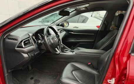 Toyota Camry, 2021 год, 3 499 000 рублей, 12 фотография