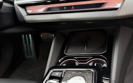 BMW 5 серия, 2024 год, 9 300 000 рублей, 19 фотография