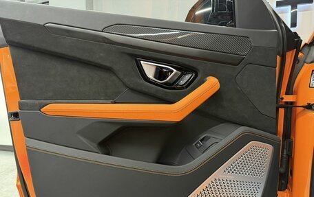 Lamborghini Urus I, 2022 год, 28 994 000 рублей, 15 фотография