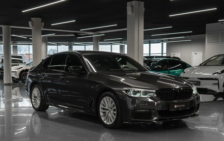 BMW 5 серия, 2019 год, 4 550 000 рублей, 2 фотография