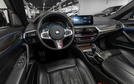 BMW 5 серия, 2019 год, 4 550 000 рублей, 7 фотография