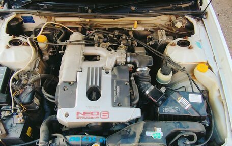 Nissan Laurel VIII, 1998 год, 600 000 рублей, 37 фотография