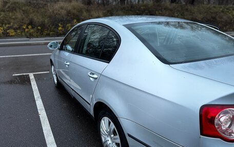 Volkswagen Passat B6, 2010 год, 640 000 рублей, 3 фотография