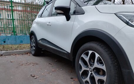 Renault Kaptur I рестайлинг, 2017 год, 1 390 000 рублей, 11 фотография