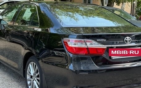 Toyota Camry, 2015 год, 2 050 000 рублей, 4 фотография