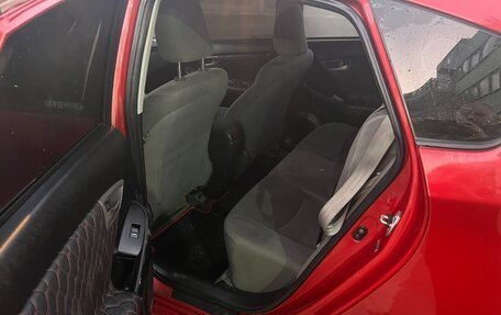 Toyota Prius, 2012 год, 490 000 рублей, 4 фотография