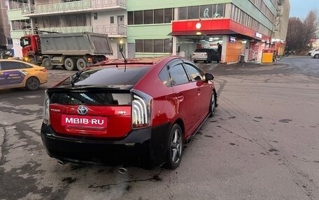 Toyota Prius, 2012 год, 490 000 рублей, 3 фотография