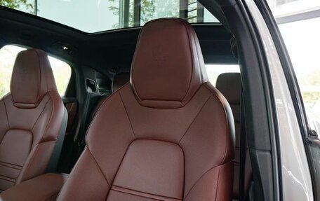 Porsche Cayenne III, 2025 год, 24 500 000 рублей, 7 фотография