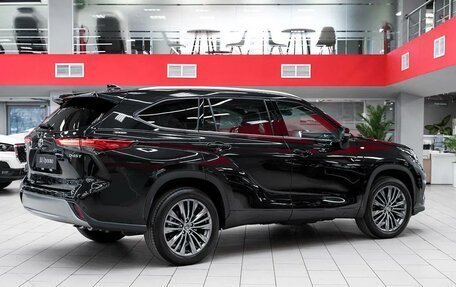 Toyota Highlander, 2025 год, 5 999 000 рублей, 4 фотография