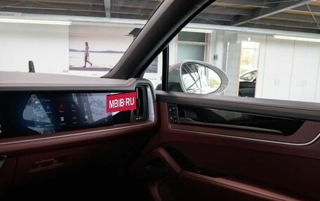 Porsche Cayenne III, 2025 год, 24 500 000 рублей, 9 фотография