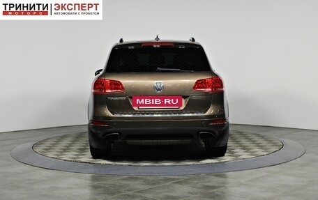 Volkswagen Touareg III, 2012 год, 2 157 000 рублей, 6 фотография