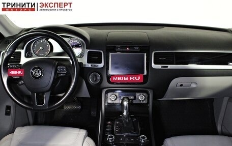 Volkswagen Touareg III, 2012 год, 2 157 000 рублей, 13 фотография