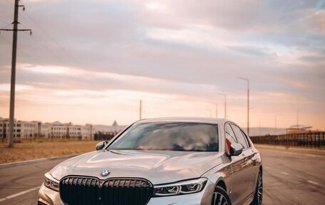 BMW 7 серия, 2020 год, 5 500 000 рублей, 1 фотография