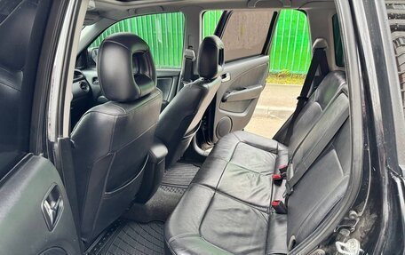 Mitsubishi Outlander III рестайлинг 3, 2007 год, 700 000 рублей, 15 фотография