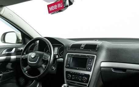 Skoda Octavia, 2010 год, 599 585 рублей, 9 фотография