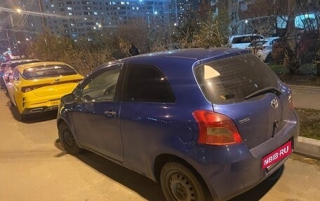 Toyota Yaris III рестайлинг, 2008 год, 360 000 рублей, 4 фотография