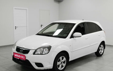 KIA Rio II, 2011 год, 590 000 рублей, 1 фотография