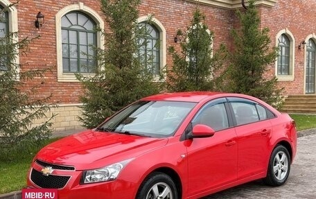 Chevrolet Cruze II, 2009 год, 800 000 рублей, 7 фотография