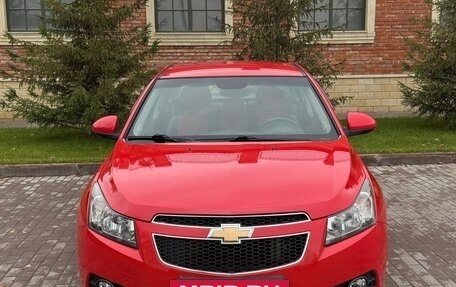 Chevrolet Cruze II, 2009 год, 800 000 рублей, 2 фотография