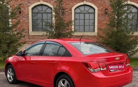 Chevrolet Cruze II, 2009 год, 800 000 рублей, 5 фотография