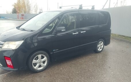 Nissan Serena IV, 2013 год, 1 300 000 рублей, 4 фотография